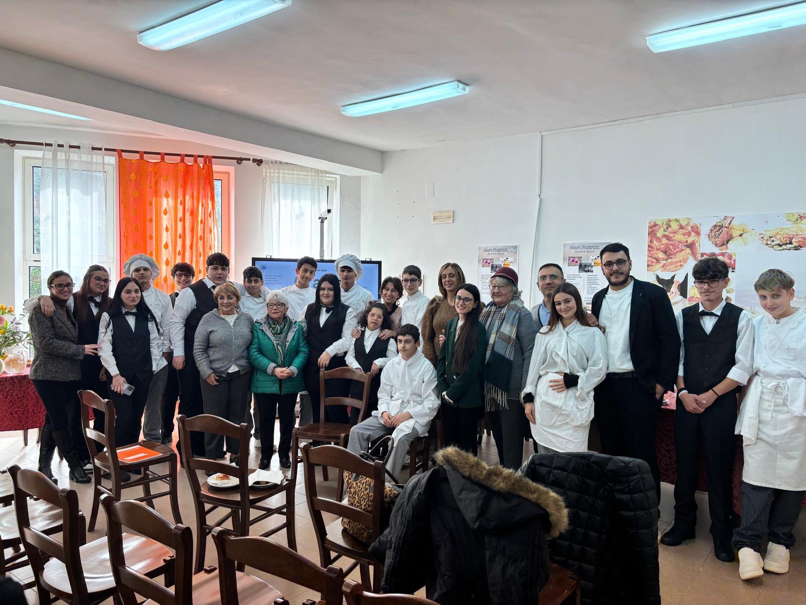 PRESENTAZIONE PROGETTO PIANTE E SPEZIE: utilizzo e tradizioni in un percorso di cultura tra i popoli del Mediterraneo